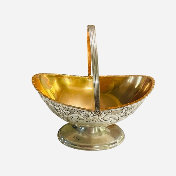 Corbell And Co. Silver Plate oval small Wedding Basket with Handle Gold Wash VTG - Picture 5 of 12